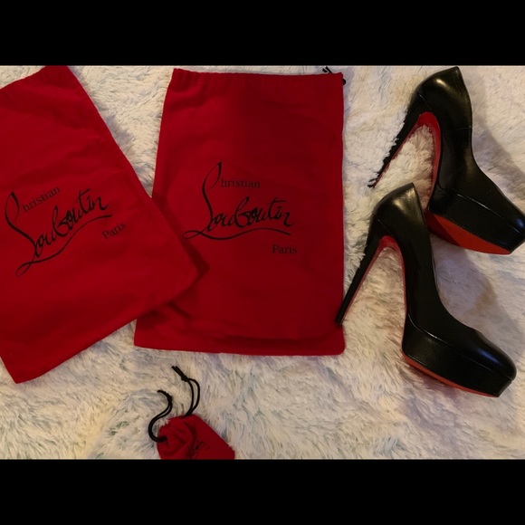 Christian Louboutin Shoes - Christian Louboutin Black Bianca 140 heels 🥰